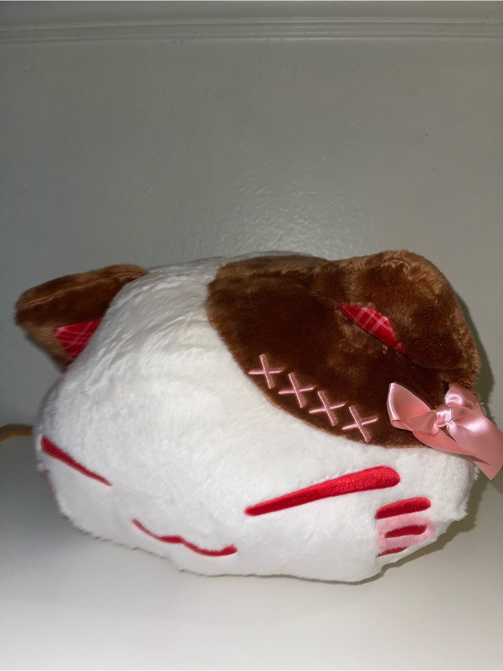 Furyu Nemuneko Pink and White Flower Toreba Prize Plush 12" Japan Import Kawaii